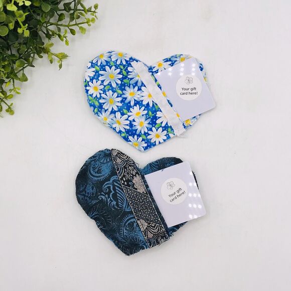 Set of 2 Fabric Pillow Gift Card Holders in Blue Paisley, Blue Daisy, 5x4 Inches - Picture 3 of 5